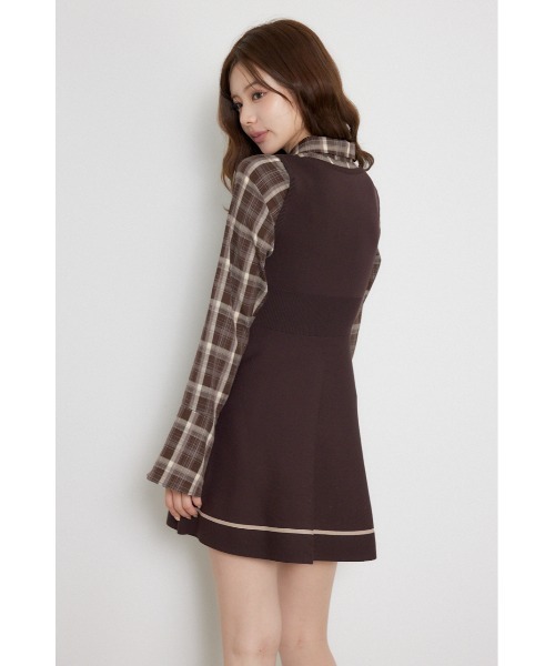 rienda(リエンダ)の「【乃木坂46 金川紗耶さん着用】リボンシャツフレアニットミニワンピース 秋服(ワンピース・レディース・ブラウン/グレー/ブラック・FREE)」の11枚目の写真