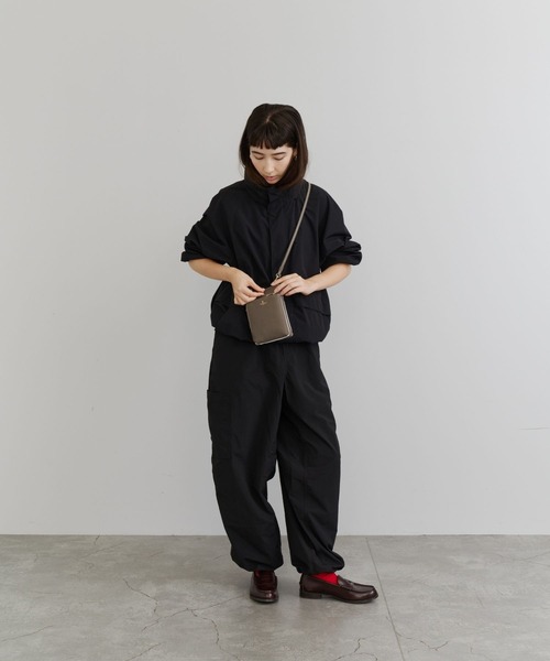 PELLEBORSA(ペレボルサ)の「マイクロショルダー Reinette Goods 4746(ショルダーバッグ・レディース・ベージュ系その他/ブルー系その他/ホワイト/ブラック/ライラック・FREE)」の20枚目の写真