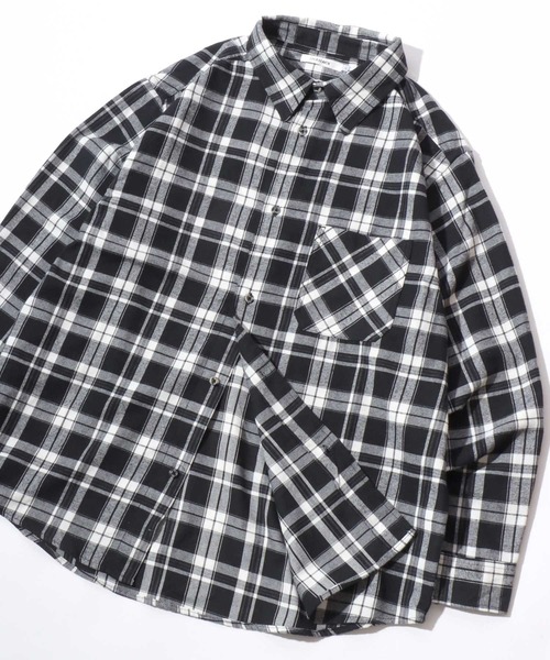 SITRY(シトリー)の「Flannel Check Shirt/オーバーサイズ オンブレチェックシャツ ネルチェックシャツ ネルシャツ(シャツ/ブラウス・メンズ・ホワイト/ブラック/ネイビー/レッド/サックスブルー/グリーン/マスタード/ブラック系その他・LL/M/L)」の4枚目の写真