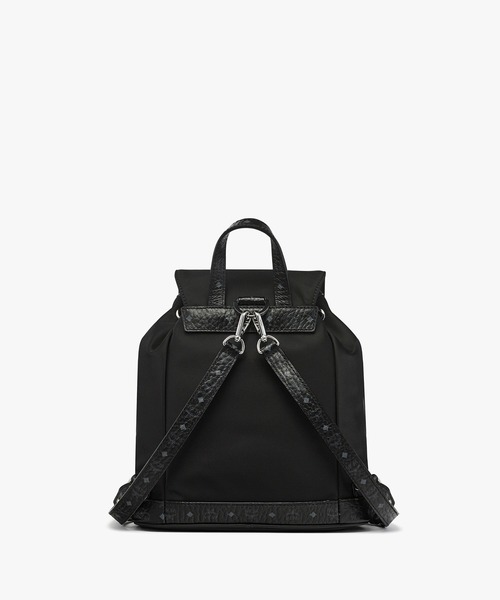 MCM（エムシーエム）の「Aren ドローストリング バックパック - ECONYL＆レザー（バックパック/リュック・メンズ・ブラック・ONE SIZE）」の4枚目の写真