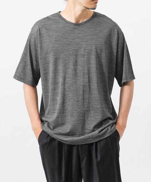 URBAN RESEARCH(アーバンリサーチ)の「new basic WASHABLE MERINO WOOL T-SHIRTS(Tシャツ/カットソー・メンズ・チャコールグレー/ブラック系その他/ホワイト系その他・X-LARGE/MEDIUM/LARGE)」の10枚目の写真