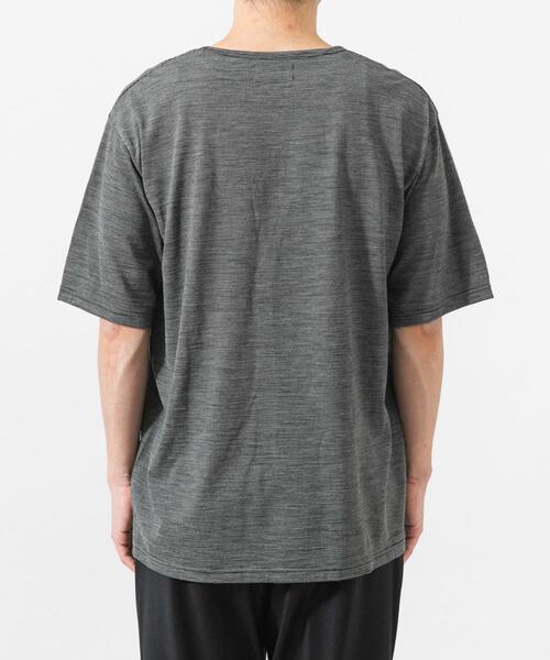 URBAN RESEARCH(アーバンリサーチ)の「new basic WASHABLE MERINO WOOL T-SHIRTS(Tシャツ/カットソー・メンズ・チャコールグレー/ブラック系その他/ホワイト系その他・X-LARGE/MEDIUM/LARGE)」の20枚目の写真