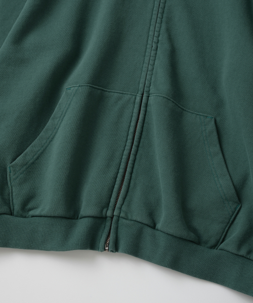 WHAGI(ワギ)の「Vintage Zip Sweat Hoodie (Vintage D.Green)(パーカー・メンズ・その他・SMALL/MEDIUM/LARGE)」の5枚目の写真