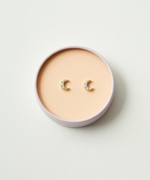 BAQLESS（バックレス）の「[BAQLESS/バックレス] ZIRCONIA HONESTY LUNA ゴールド ピアス（ピアス（両耳用）・レディース・ゴールド・ONE SIZE）」の5枚目の写真
