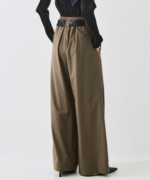 STUDIOUS(ステュディオス)の「【STUDIOUS/ステュディオス】Belted Trousers/ベルトトラウザー/ウォッシャブル/腰回りカバー/ベルト取り外し可(その他パンツ・レディース・ブラウン/グレー/アイボリー・1/2)」の14枚目の写真