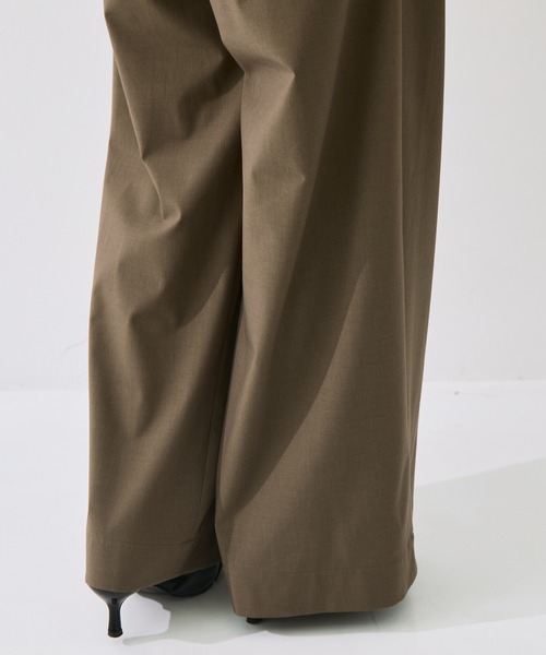 STUDIOUS(ステュディオス)の「【STUDIOUS/ステュディオス】Belted Trousers/ベルトトラウザー/ウォッシャブル/腰回りカバー/ベルト取り外し可(その他パンツ・レディース・ブラウン/グレー/アイボリー・1/2)」の18枚目の写真