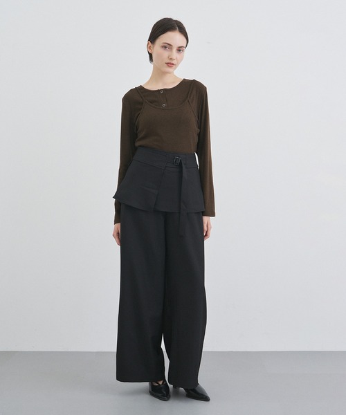 ALLURELLE(アリュレル)の「【ALLURELLE】エプロンベルト付きパンツ SNF(その他パンツ・レディース・ブラック/ベージュ・L/M)」の4枚目の写真