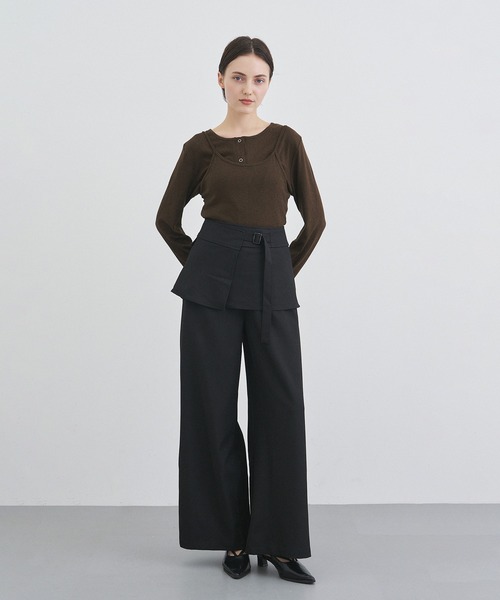 ALLURELLE(アリュレル)の「【ALLURELLE】エプロンベルト付きパンツ SNF(その他パンツ・レディース・ブラック/ベージュ・L/M)」の5枚目の写真