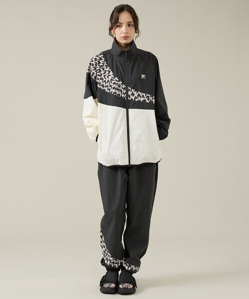 FILA(フィラ)の「【ELEY KISHIMOTO×FILA】イーリーキシモト×フィラ トラックジャケット / ユニセックス / SM6FDU719(ブルゾン・メンズ・カーキ/ブラック・L/M)」の11枚目の写真