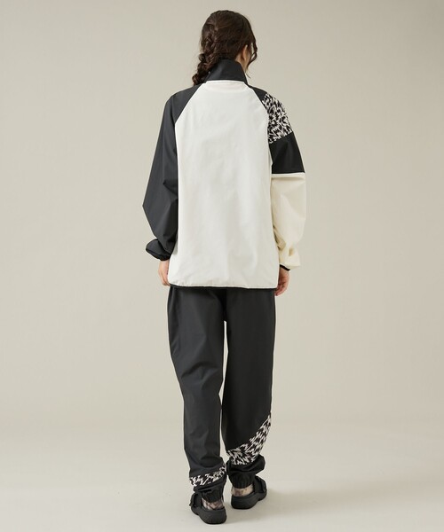 FILA(フィラ)の「【ELEY KISHIMOTO×FILA】イーリーキシモト×フィラ トラックジャケット / ユニセックス / SM6FDU719(ブルゾン・メンズ・カーキ/ブラック・L/M)」の14枚目の写真