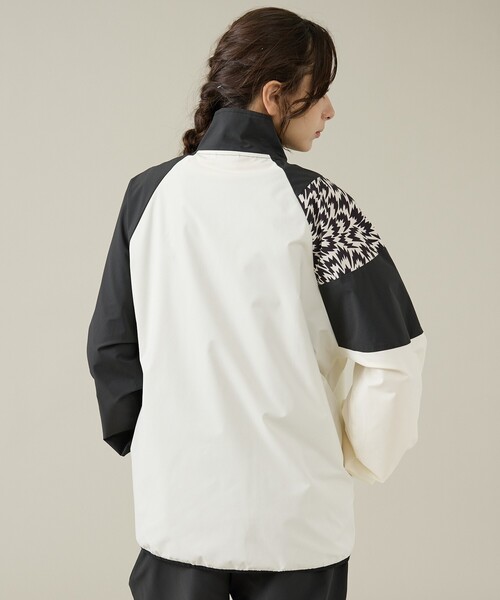 FILA(フィラ)の「【ELEY KISHIMOTO×FILA】イーリーキシモト×フィラ トラックジャケット / ユニセックス / SM6FDU719(ブルゾン・メンズ・カーキ/ブラック・L/M)」の15枚目の写真
