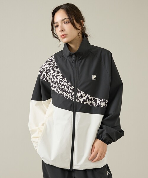 FILA(フィラ)の「【ELEY KISHIMOTO×FILA】イーリーキシモト×フィラ トラックジャケット / ユニセックス / SM6FDU719(ブルゾン・メンズ・カーキ/ブラック・L/M)」の17枚目の写真