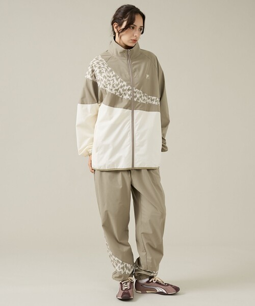 FILA(フィラ)の「【ELEY KISHIMOTO×FILA】イーリーキシモト×フィラ トラックジャケット / ユニセックス / SM6FDU719(ブルゾン・メンズ・カーキ/ブラック・L/M)」の4枚目の写真