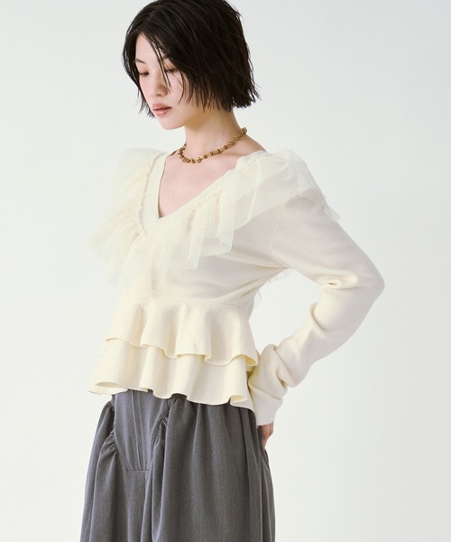 Ezick(エジック)の「2WAY tiered tulle ニットプルオーバー(ニット/セーター・レディース・ブラック/アイボリー・FREE)」の21枚目の写真