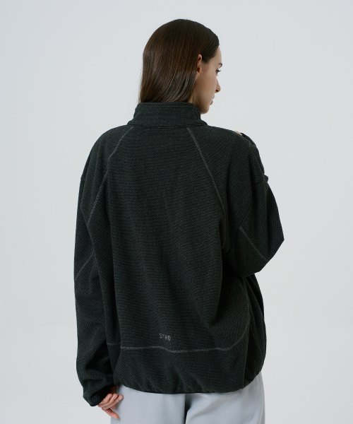 SANRO（サンロ）の「[UNISEX] オドラムプ フィンガーホール付きボアジャケット - ブラック（その他アウター・メンズ・その他・MEDIUM/LARGE/X-LARGE/XX-LARGE）」の5枚目の写真