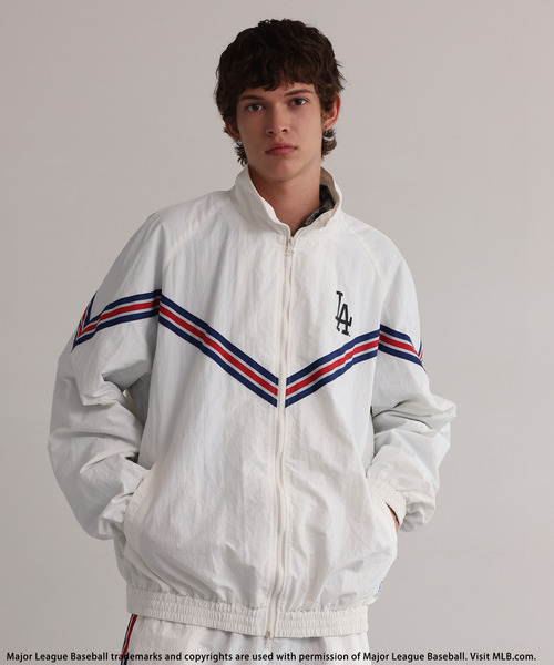 BACK TO THE FIELD(バック トゥー ザ フィールド)の「【MLB】Track Jacket(その他アウター・メンズ・ネイビー/ブラック/オフホワイト・LARGE/MEDIUM)」の7枚目の写真