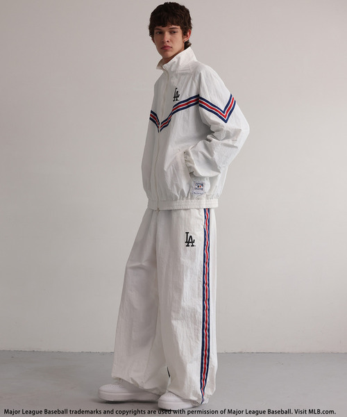 BACK TO THE FIELD(バック トゥー ザ フィールド)の「【MLB】Track Jacket(その他アウター・メンズ・ネイビー/ブラック/オフホワイト・LARGE/MEDIUM)」の13枚目の写真
