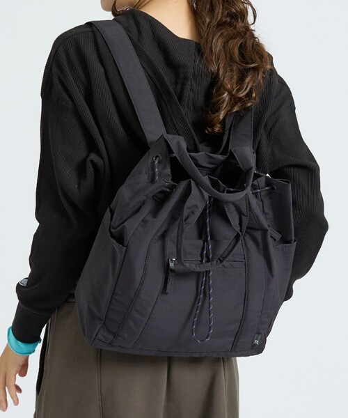 ROOTOTE（ルートート）の「【ROOTOTE/ルートート】SC.セオルー．ドローストリング-B/トートバッグ/リュック/撥水加工/2WAY（トートバッグ・レディース・レッド/ベージュ/ブラック・フリー）」の2枚目の写真