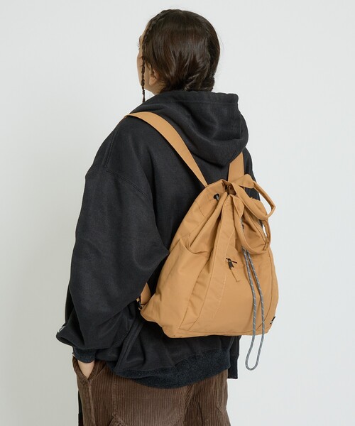 ROOTOTE（ルートート）の「【ROOTOTE/ルートート】SC.セオルー．ドローストリング-B/トートバッグ/リュック/撥水加工/2WAY（トートバッグ・レディース・レッド/ベージュ/ブラック・フリー）」の19枚目の写真