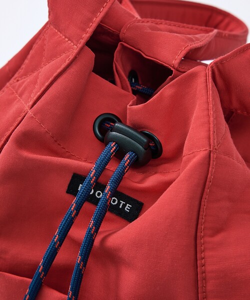 ROOTOTE（ルートート）の「【ROOTOTE/ルートート】SC.セオルー．ドローストリング-B/トートバッグ/リュック/撥水加工/2WAY（トートバッグ・レディース・レッド/ベージュ/ブラック・フリー）」の5枚目の写真