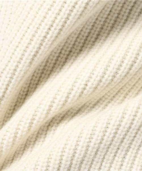 CLANE（クラネ）の「V-NECK BACK DROP KNIT（ニット/セーター・レディース・ブラック/グレー/ホワイト・2/1）」の5枚目の写真