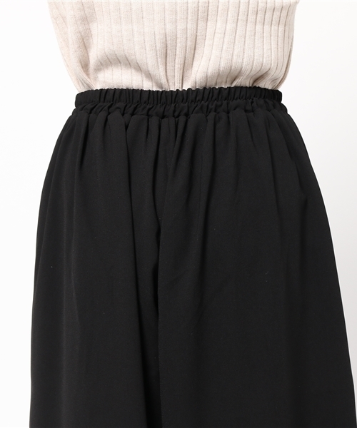 Pierrot(ピエロ)の「ボックスプリーツフレアワイドパンツ(その他パンツ・レディース・レンガ/ブラック/クリーム/ネイビー/カーキ・L/M)」の20枚目の写真