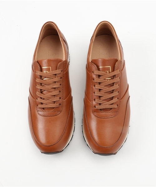 SHIPS（シップス）の「BEYENE: レザー スニーカー（スニーカー・メンズ・キャメル・42/41/40）」の2枚目の写真