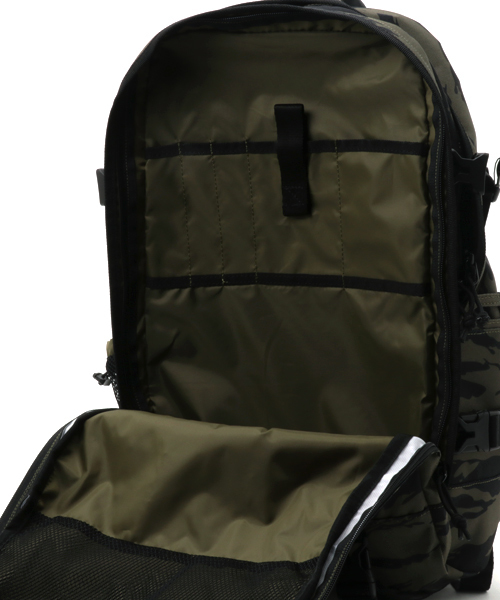 NEW ERA（ニューエラ）の「WEGO/NEW ERA スマートパック（バックパック/リュック・メンズ・ブラック/ホワイト/その他1・FREE）」の16枚目の写真