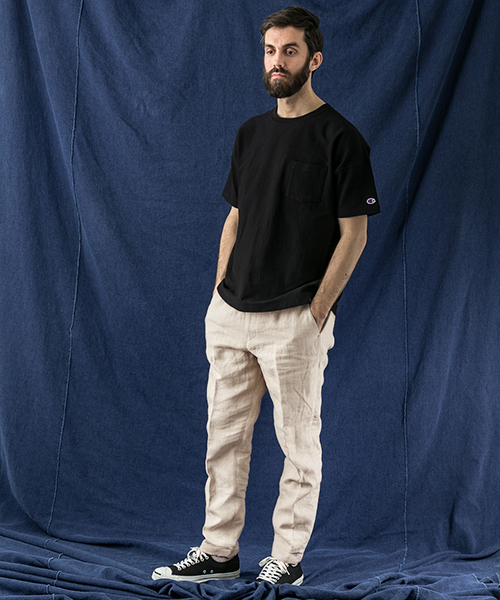 WORK NOT WORK URBAN RESEARCH(ワークノットワークアーバンリサーチ)の「WORK NOT WORK リネンテーパードイージーパンツ (その他パンツ・メンズ・ナチュラル/ブラック・SMALL/MEDIUM/LARGE)」の15枚目の写真