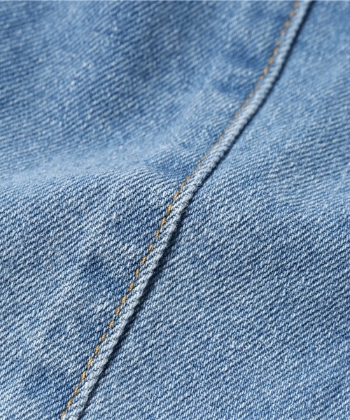 MURUA（ムルーア）の「Ｒｅｍａｋｅデザインデニムスカート（デニムスカート・レディース・ライトブルー・2/1）」の2枚目の写真