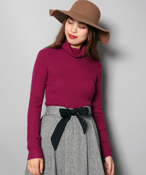 MARLENE JOBERT（マルレーヌ　ジョベル）の「アンゴラ混リブタートルニット（ニット/セーター・レディース・オフホワイト/ピンク/ネイビー/ブラック/マスタード/杢グレー/グレイッシュベージュ・L/M）」の7枚目の写真