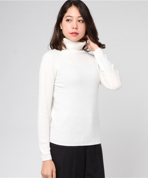 MARLENE JOBERT（マルレーヌ　ジョベル）の「アンゴラ混リブタートルニット（ニット/セーター・レディース・オフホワイト/ピンク/ネイビー/ブラック/マスタード/杢グレー/グレイッシュベージュ・L/M）」の9枚目の写真