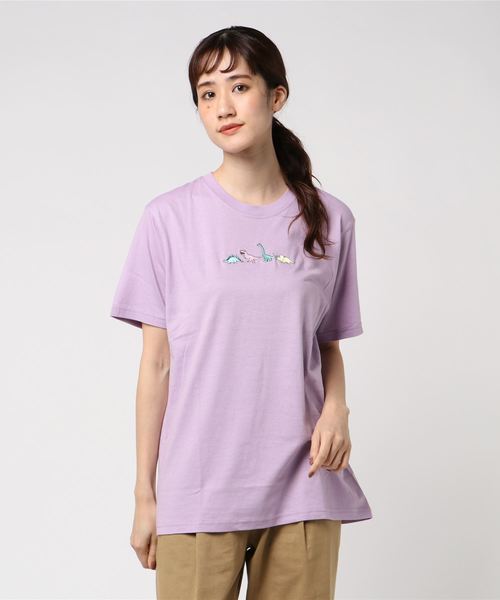 WC（ダブル シー）の「WC/ダイナソー刺繍Tシャツ（Tシャツ/カットソー・レディース・ホワイト/ブラック/その他1/ライトピンク/ライトパープル・FREE）」の4枚目の写真