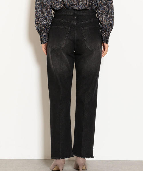 green label relaxing(グリーンレーベルリラクシング)の「SC スリム シガレット デニム(デニムパンツ・レディース・ブラック/コバルトブルー・36/38)」の5枚目の写真