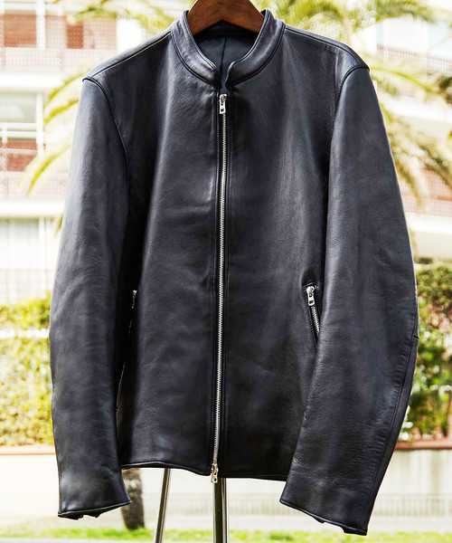 LIDNM(リドム)の「LIDnM / リドム ラムレザーシングルライダース lm01812lth001-09(ライダースジャケット・メンズ・ブラック・SMALL/MEDIUM/LARGE)」の2枚目の写真