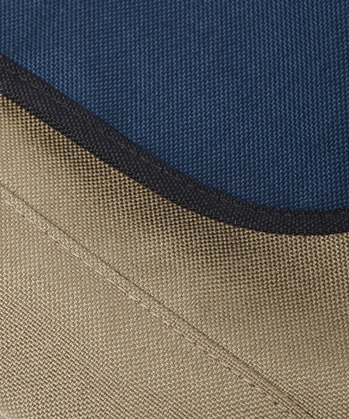 BEAMS BOY(ビームスボーイ)の「DeMartini×BEAMS BOY / 2トーン メッセンジャー (メッセンジャーバッグ・レディース・ブラック系その他/ベージュ系その他/ブルー系その他・ONE SIZE)」の11枚目の写真