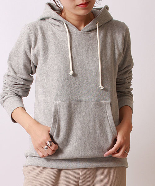 Champion（チャンピオン）の「[CHAMPION/チャンピオン] プルオーバーパーカー（スウェット・レディース・オフホワイト/ベージュ/グレー/ピンク/ブラック/ブラウン/キャメル・M）」の13枚目の写真