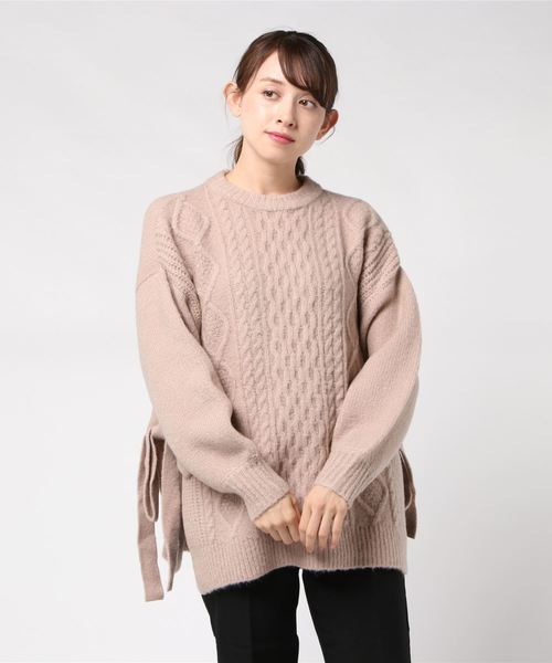 one after another NICE CLAUP（ワンアフターアナザーナイスクラップ）の「サイドリボンケーブルニット（ニット/セーター・レディース・ベージュ/アイボリー/モカ・FREE）」の13枚目の写真