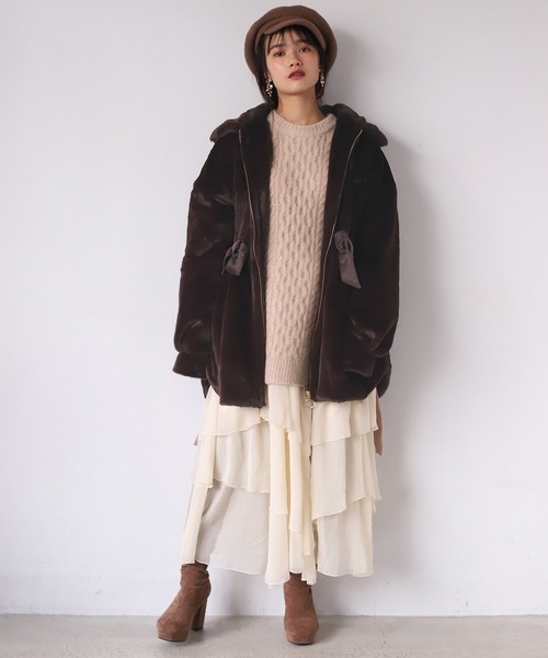 one after another NICE CLAUP（ワンアフターアナザーナイスクラップ）の「サイドリボンケーブルニット（ニット/セーター・レディース・ベージュ/アイボリー/モカ・FREE）」の19枚目の写真