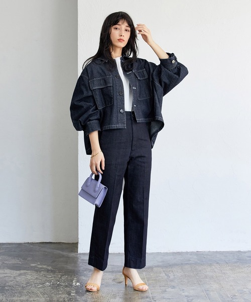 ADAM ET ROPE'（アダムエロペ）の「ステッチワークミリタリージャケット（その他アウター・レディース・ホワイト/ネイビー・FREE）」の5枚目の写真