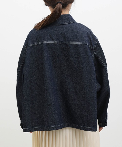 ADAM ET ROPE'（アダムエロペ）の「ステッチワークミリタリージャケット（その他アウター・レディース・ホワイト/ネイビー・FREE）」の9枚目の写真