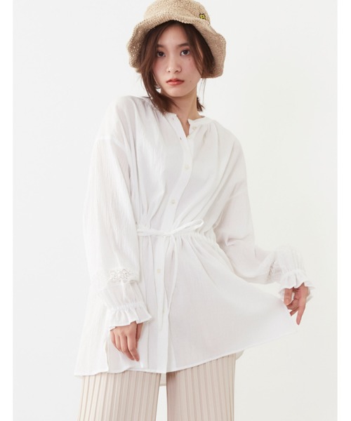 POU DOU DOU（プードゥドゥ）の「袖レース使いウエストドロストチュニックブラウス（シャツ/ブラウス・レディース・ベージュ/オフホワイト/ブルー・3）」の17枚目の写真