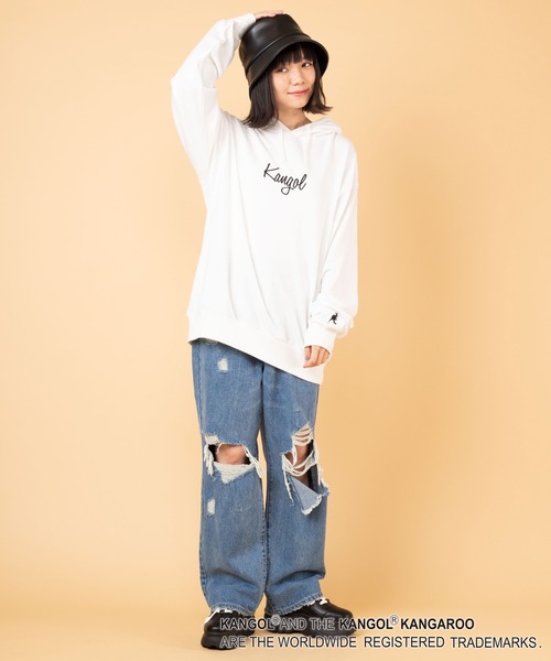 KANGOL(カンゴール)の「∴WEGO/KANGOL別注ビッグシルエットプルパーカー(パーカー・メンズ・ブラック/サックスブルー/ベージュ/ホワイト・MEDIUM/LARGE)」の10枚目の写真