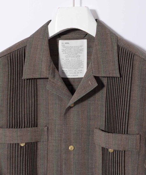 ADAM ET ROPE'（アダムエロペ）の「【NIKKE】キューバビーチ オーバーサイズ開襟シャツ（シャツ/ブラウス・メンズ・ブラウン系その他/ブラック系その他・M/L/XL）」の17枚目の写真