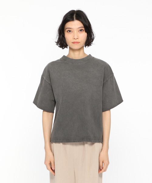 LAKOLE（ラコレ）の「オープンエンドピグメントTシャツ / LAKOLE（Tシャツ/カットソー・レディース・ブラック/ベージュ/ブルー/オフホワイト/ブラウン系その他・MEDIUM/SMALL）」の16枚目の写真