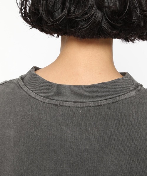 LAKOLE（ラコレ）の「オープンエンドピグメントTシャツ / LAKOLE（Tシャツ/カットソー・レディース・ブラック/ベージュ/ブルー/オフホワイト/ブラウン系その他・MEDIUM/SMALL）」の20枚目の写真