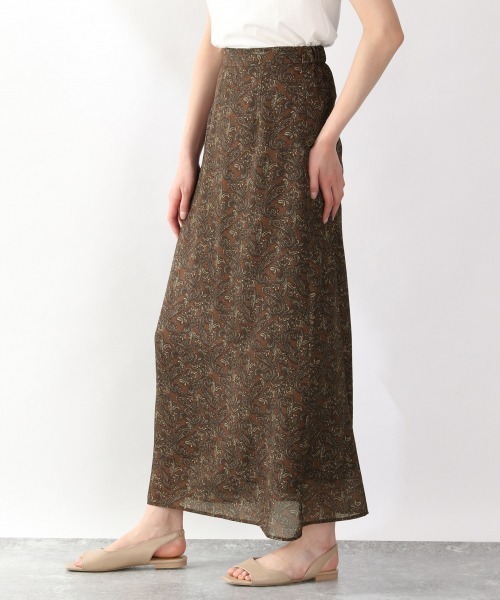 LOWRYS FARM（ローリーズファーム）の「ペイズリースカート　886562（スカート・レディース・ブラウン/イエロー/アイボリー・FREE）」の2枚目の写真
