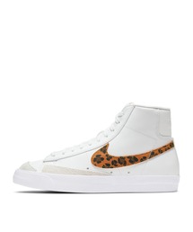 NIKE（ナイキ）の「NIKE / BLAZER MID 77 SE DA8736（スニーカー）」