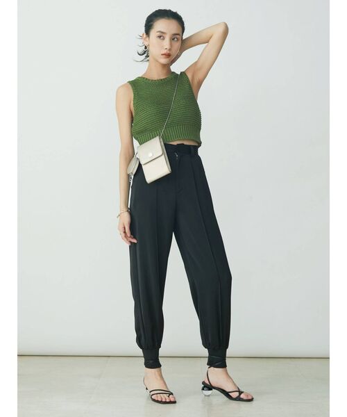 EVRIS（エヴリス）の「SLIM MICRO BAG（ショルダーバッグ・レディース・ゴールド/ブラック・FREE）」の12枚目の写真