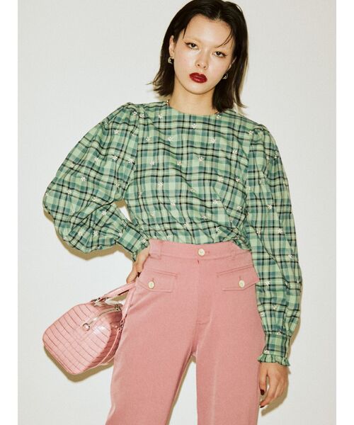 jouetie（ジュエティ）の「フラワー2WAYブラウス（シャツ/ブラウス・レディース・ブラック/グリーン/ベージュ・MEDIUM）」の3枚目の写真